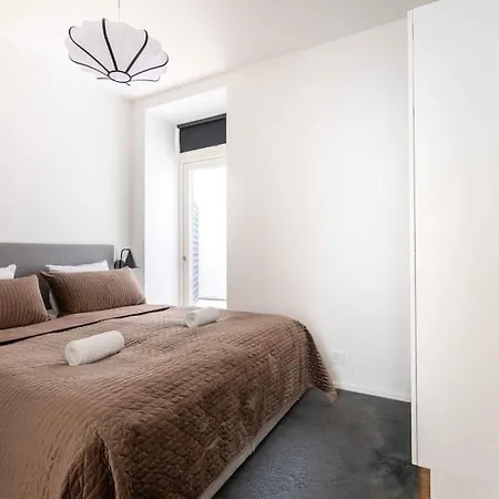 Spacious Double-Apartment For 10 In Cph City Center *