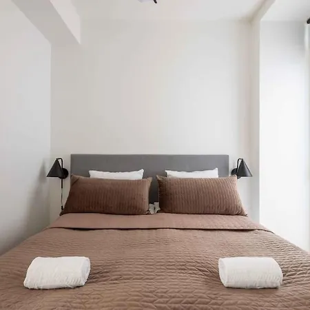 Apartment Spacious Double-Apartment For 10 In Cph City Center