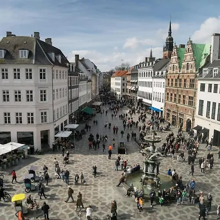Spacious Double-Apartment For 10 In Cph City Center * Copenhagen