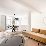 Spacious Double-apartment For 10 In Cph Center