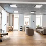 Apartament Spacious Double-apartment For 10 In Cph Center *