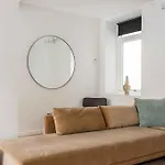 Spacious Double-apartment For 10 In Cph Center * Kopenhaga