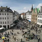 Spacious Double-apartment For 10 In Cph Center * Kopenhaga