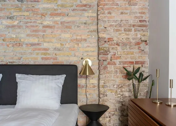 Spacious Double-apartment For 10 In Cph Center *