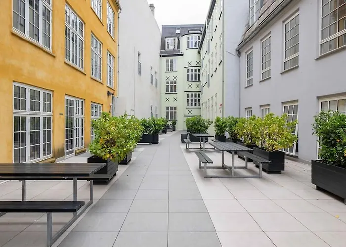 Spacious Double-apartment For 10 In Cph Center Apartamento