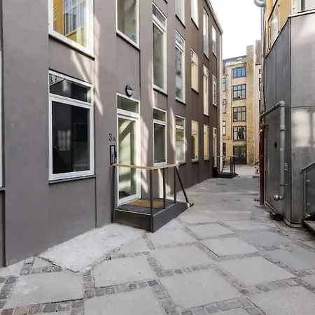 Spacious Double-apartment For 10 In Cph Center Apartment *